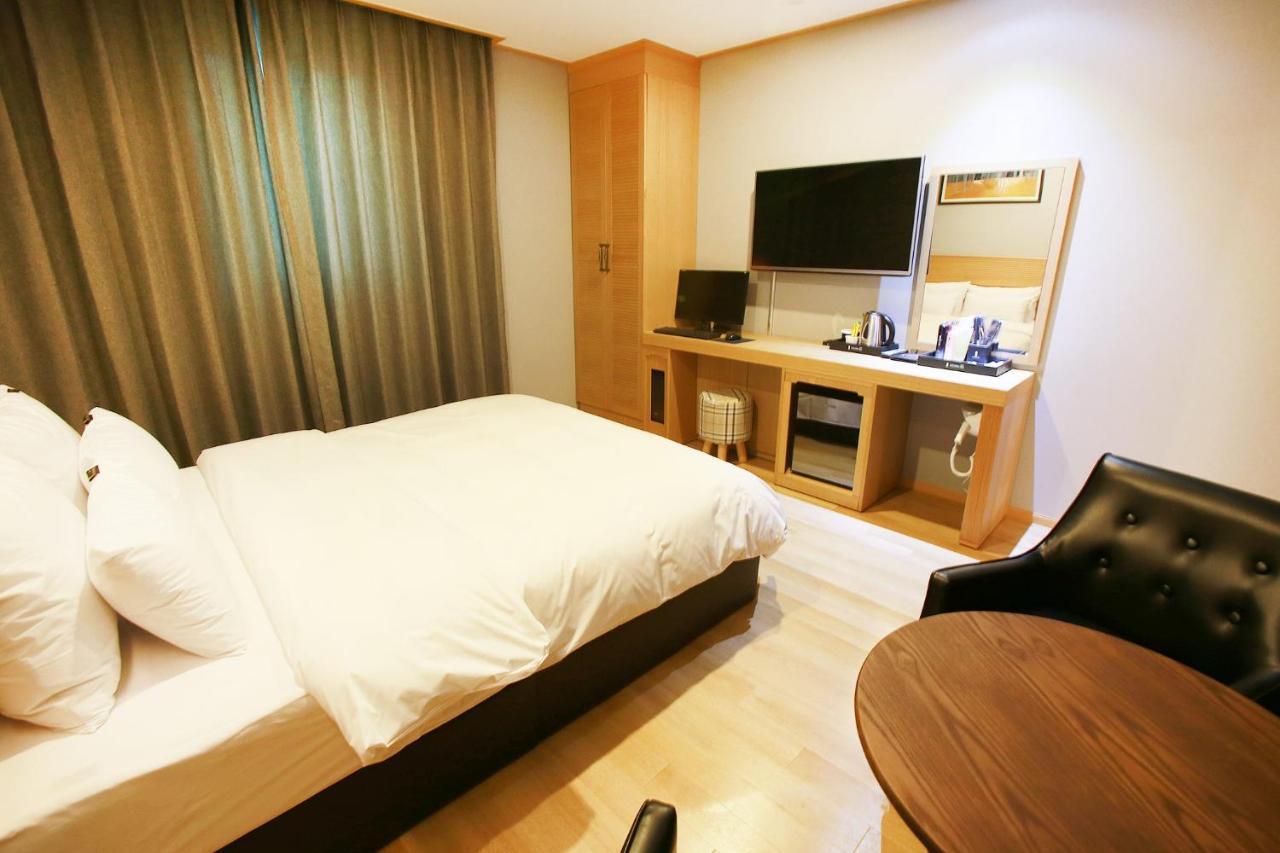 Paju Golden Hill Hotel Exterior photo